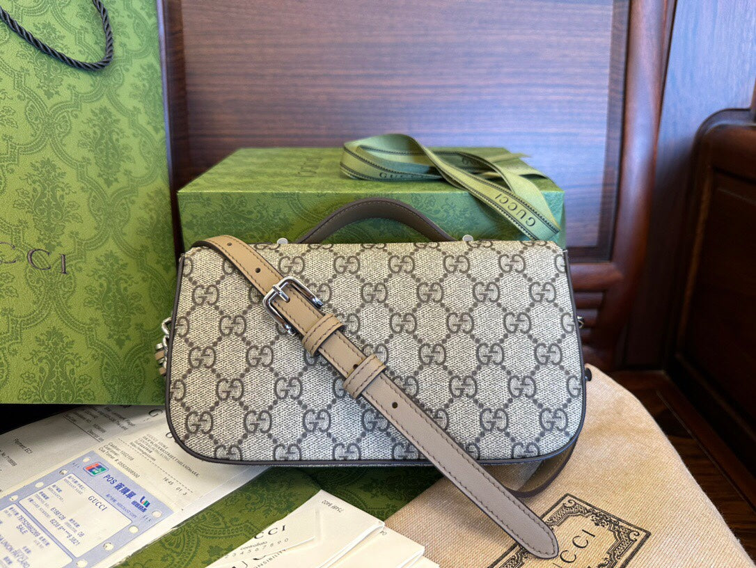 VS MINI 21 CLASSIC SHOULDER BAG IN BEIGE CANVAS