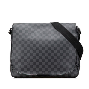 Louis Vuitton Damier Graphite Renzo Shoulder Bag N51213