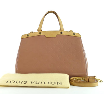 Louis Vuitto Brea MM Monogram Vernis Leather Handbag
