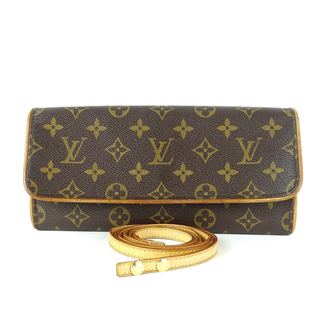 Louis Vuitto Pochette Twin GM Monogram Canvas Shoulder Bag