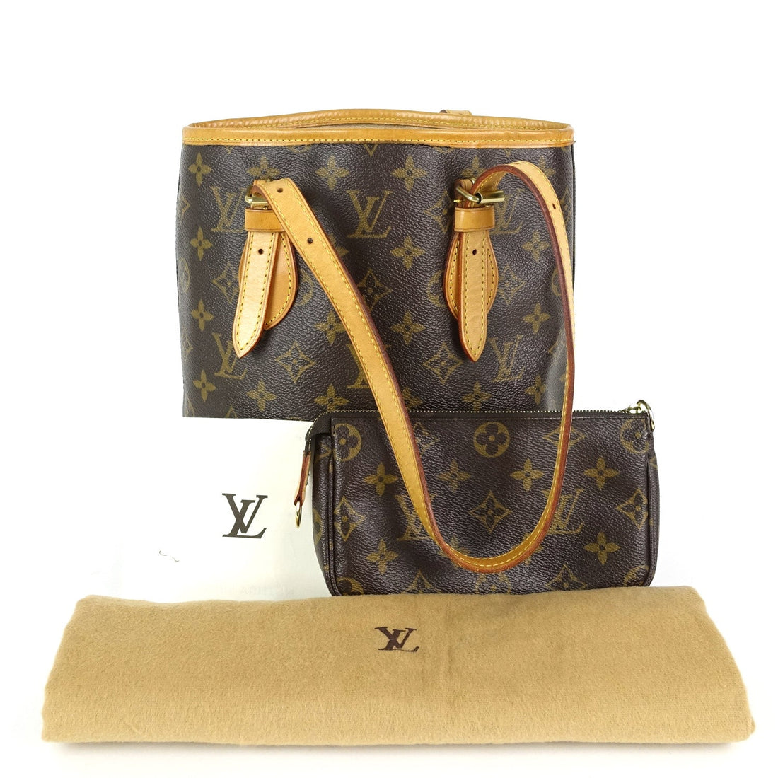 Louis Vuitto Bucket PM Monogram Canvas Shoulder Bag with Pouch