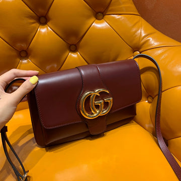 VS Arli Bag 25cm Burgundy Calfskin Gold Hardware
