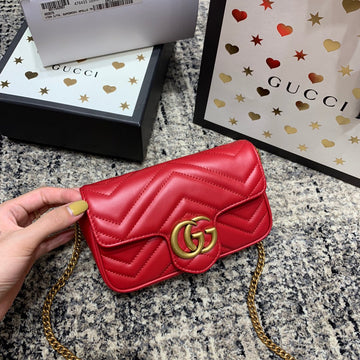 VS Marmont Mini 16.5cm Red Calfskin Gold Hardware